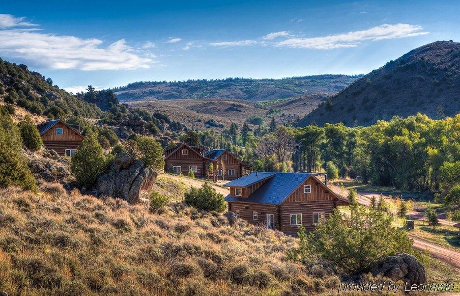 The Lodge & Spa At Brush Creek Ranch Saratoga Esterno foto